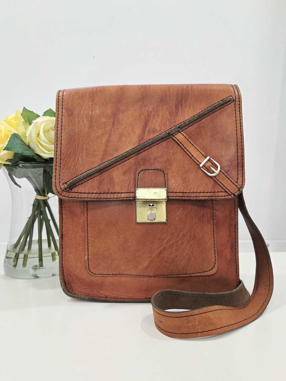 Vintage boho shoulder bag, cognac leather, unisex 10.5 × 9 × 2.5